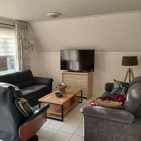 Vrijstaande Woning Te Vlagtwedde Villa Luaran gambar