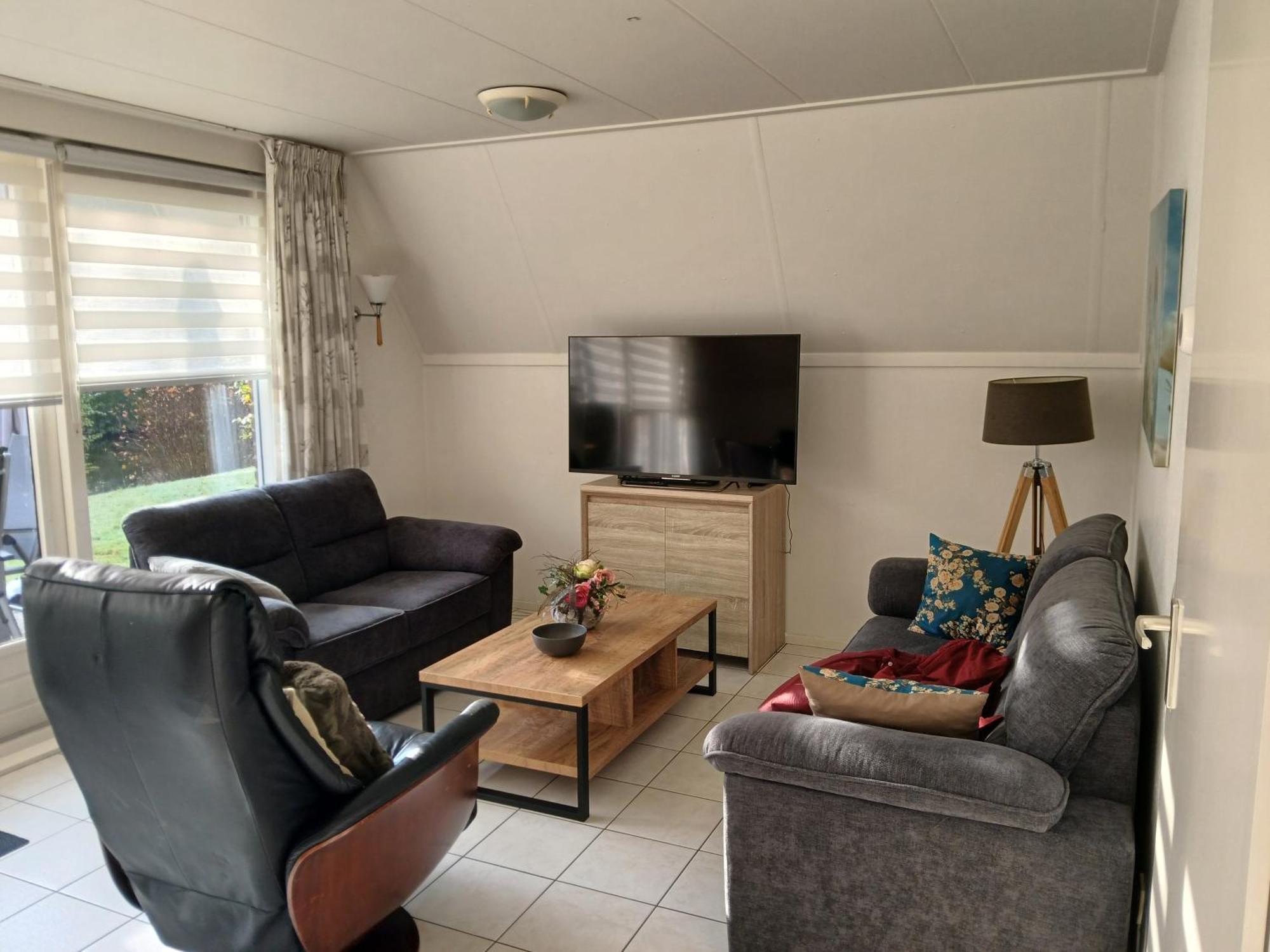 Vrijstaande Woning Te Vlagtwedde Villa Luaran gambar