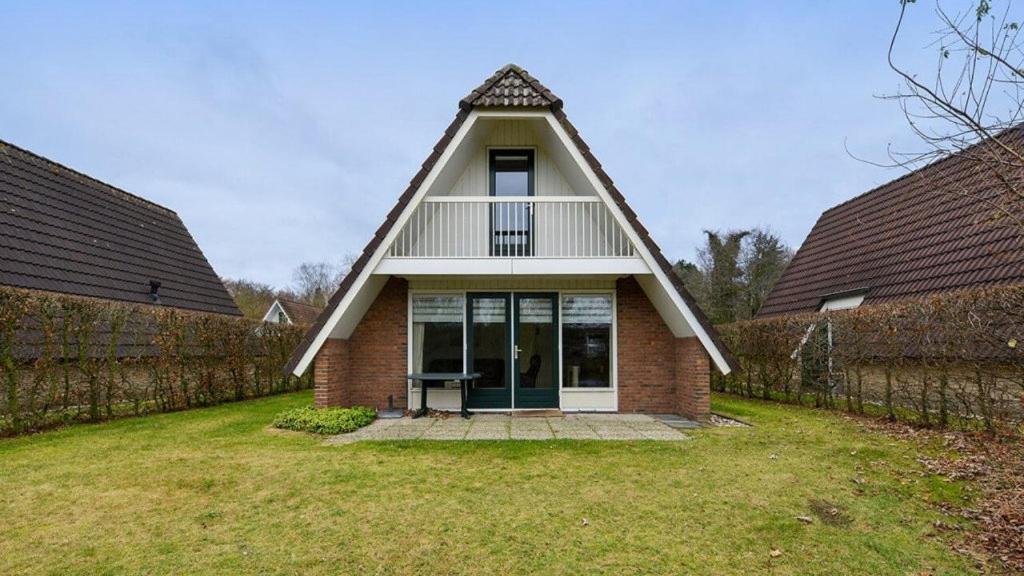 Vrijstaande Woning Te Vlagtwedde Villa Luaran gambar